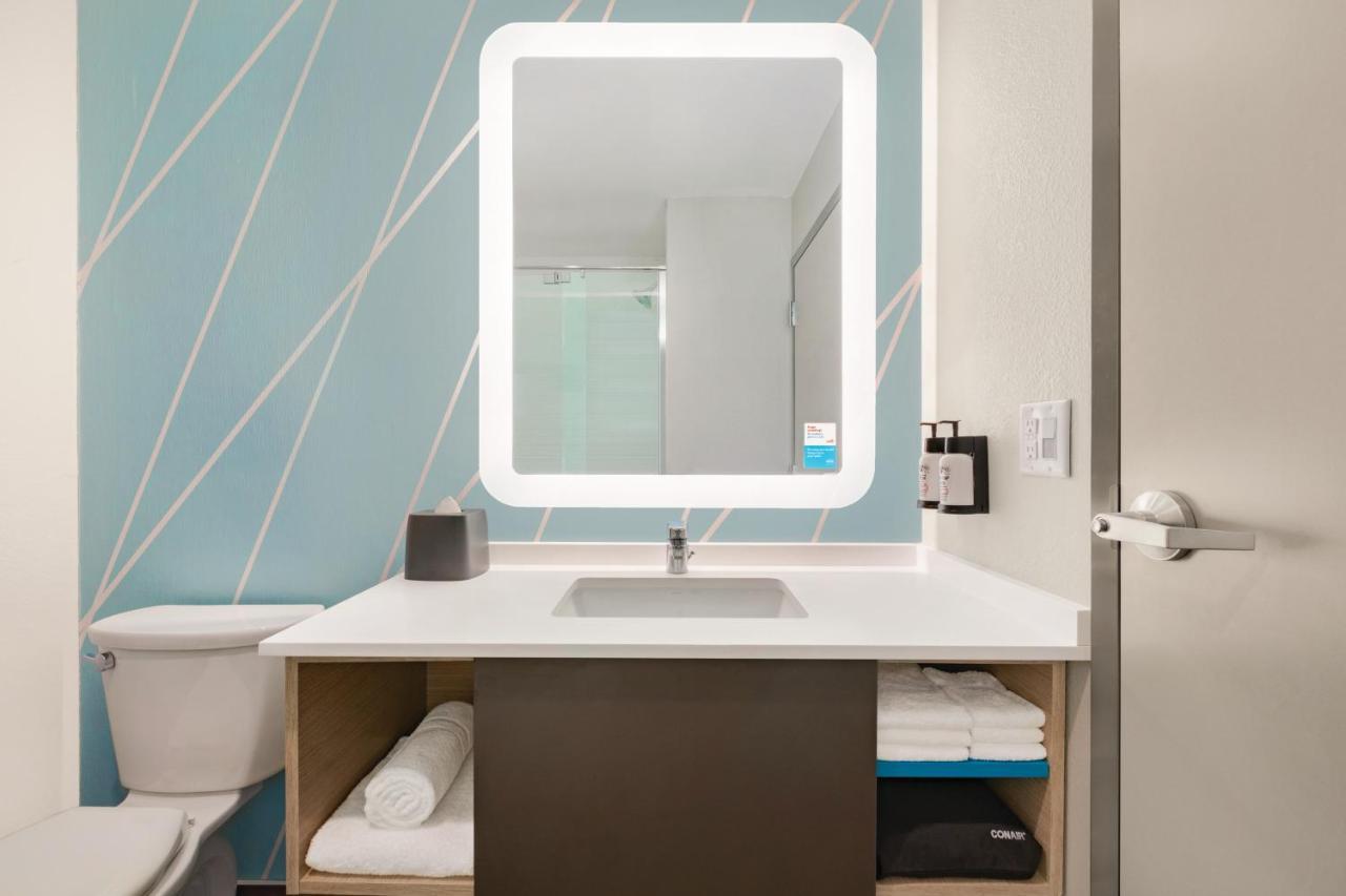 Avid Hotel - Staunton By Ihg Zewnętrze zdjęcie