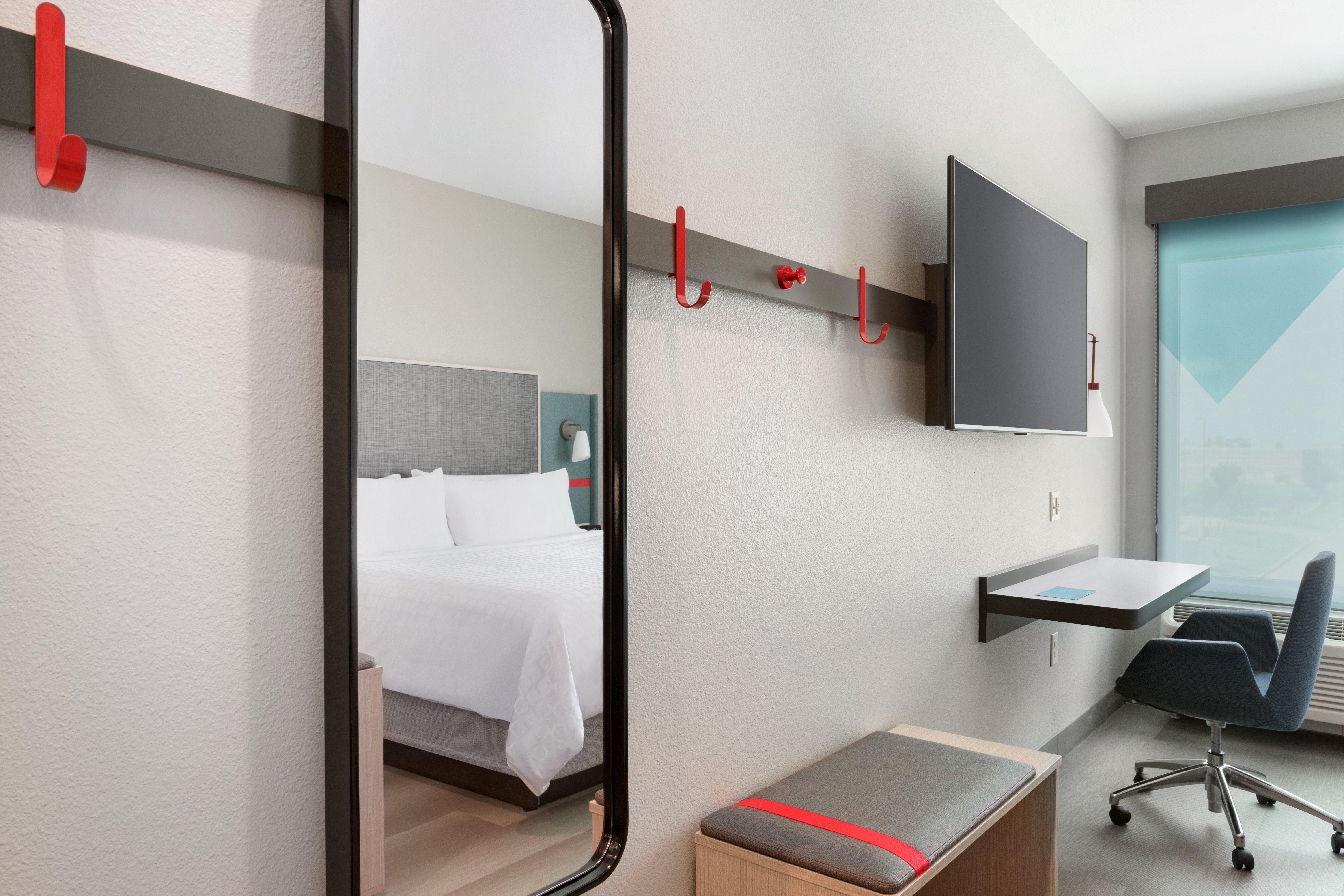 Avid Hotel - Staunton By Ihg Zewnętrze zdjęcie