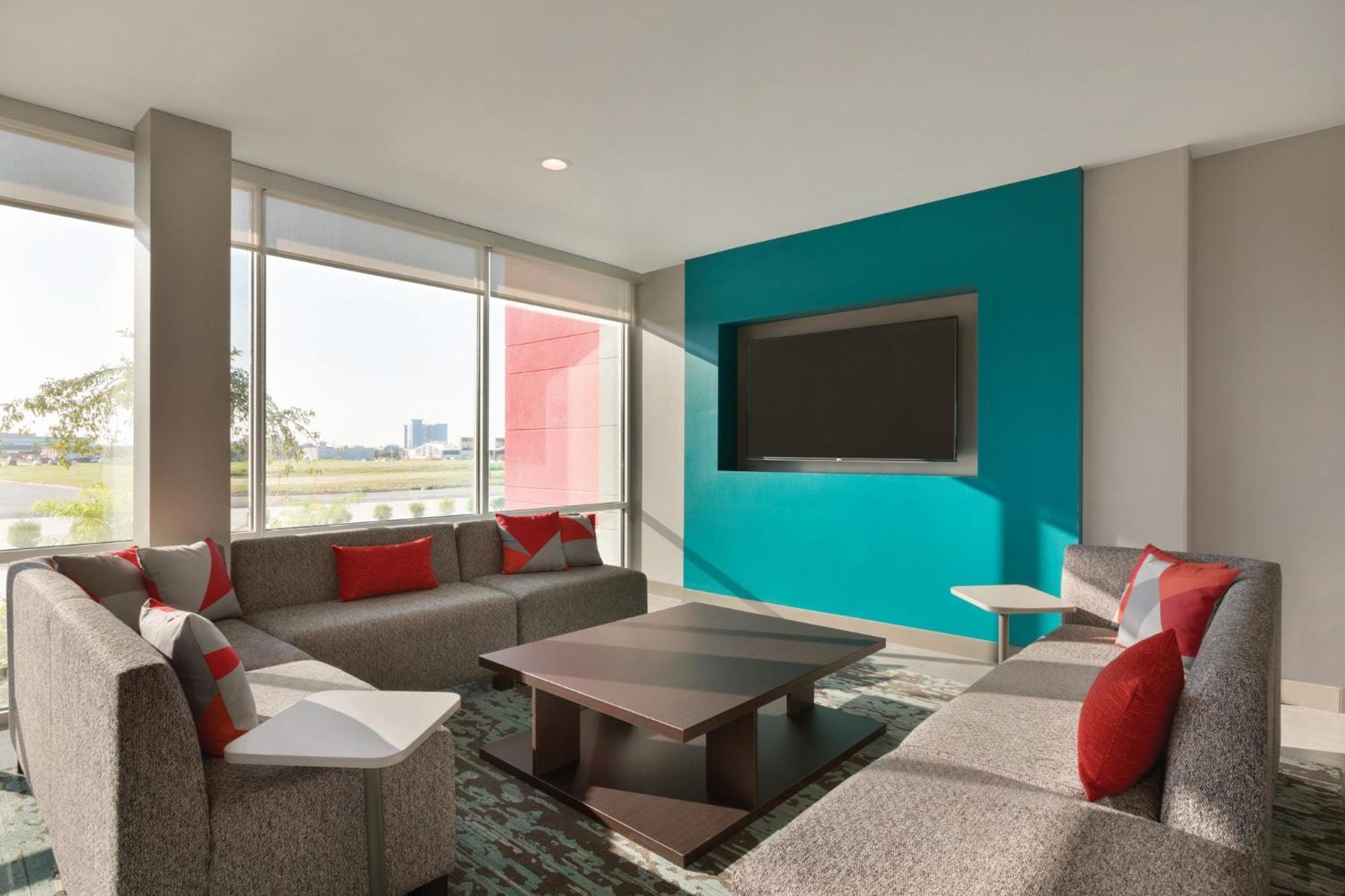 Avid Hotel - Staunton By Ihg Zewnętrze zdjęcie